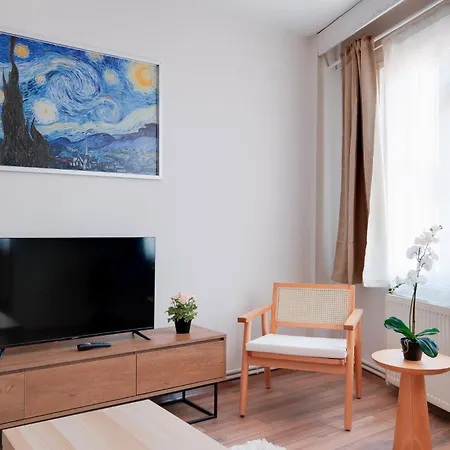 Cozy In Besiktas With Bosphorus View