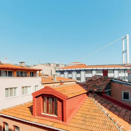 アパート Cozy In Besiktas With Bosphorus View